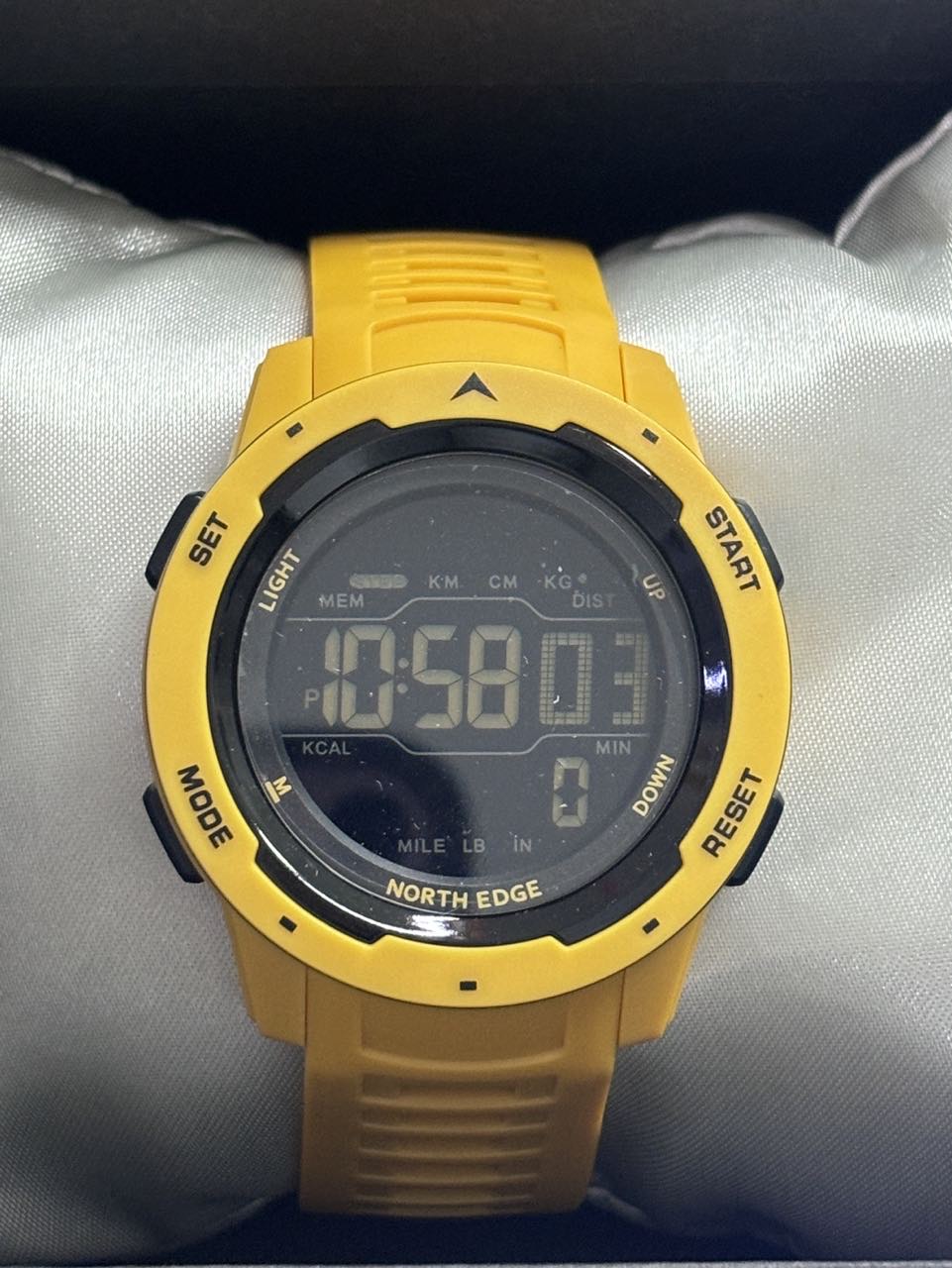 Field Watch Military - ساعة NORTH EDGE Mars للرجال للرياضات