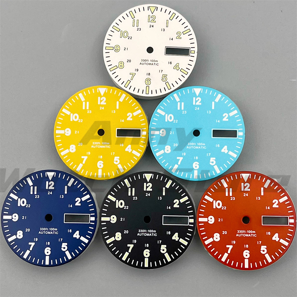 29 مللي متر ساعة الطلب المزدوج - مراجعة Luxury Watch With Green Dial وسعره