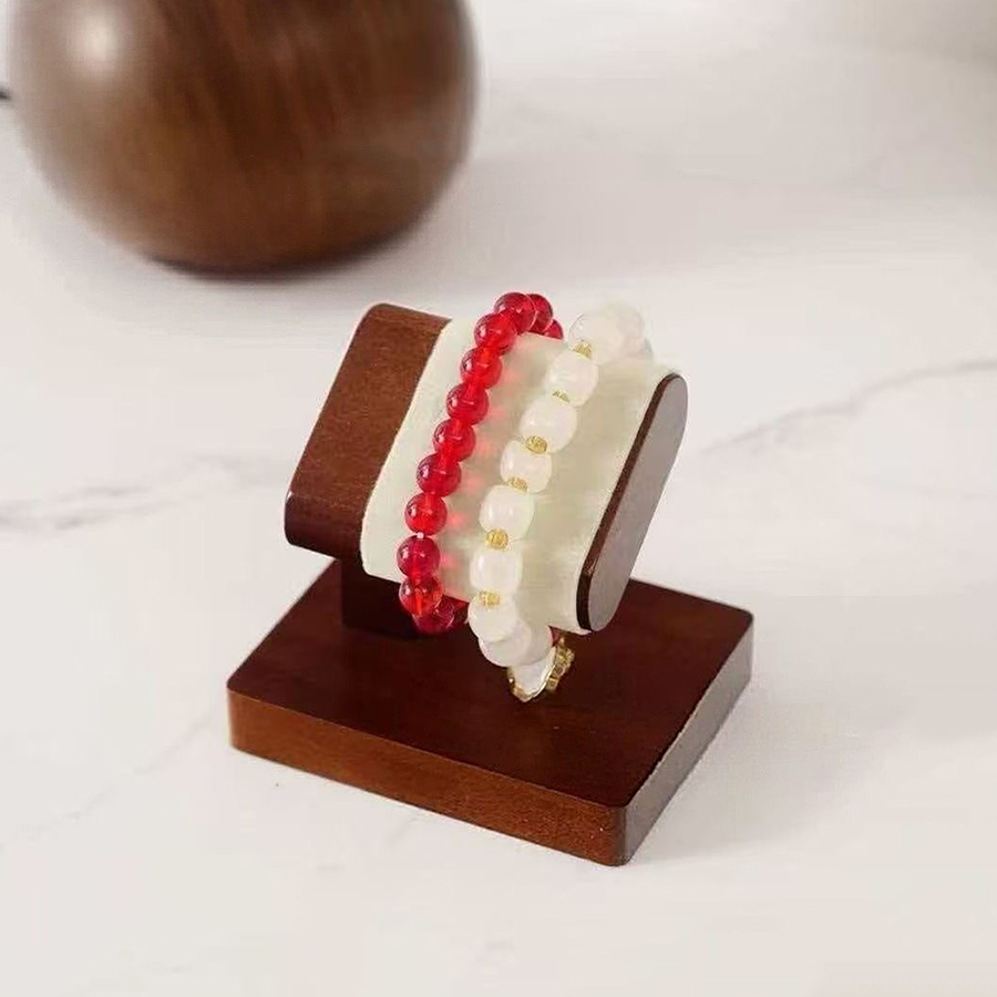 حامل عرض ساعات خشبي فاخر من ال - مراجعة Luxury Watch Shop وسعره